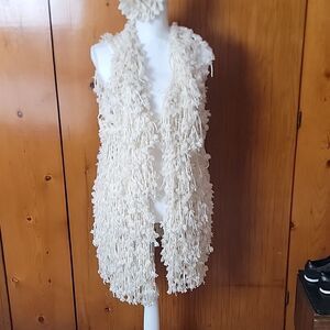 ‎Boho Shaggy Sleeveless Vest [SIZE LARGE]
